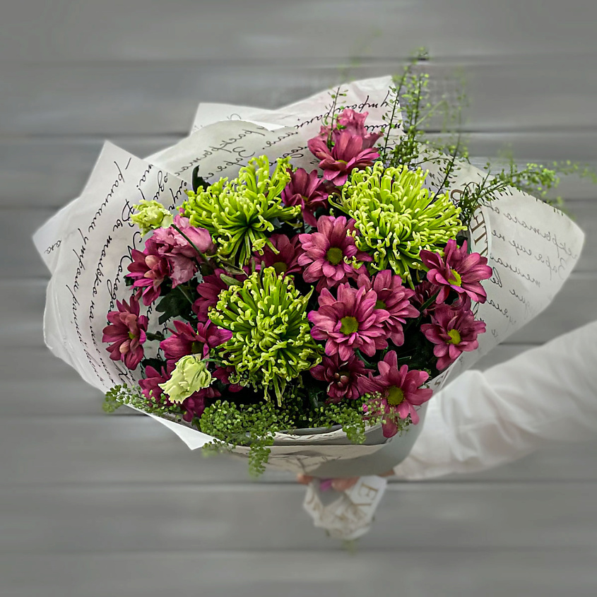 Изображение товара Букет из розовых и зеленых хризантем 1 шт. свежие цветы для подарка