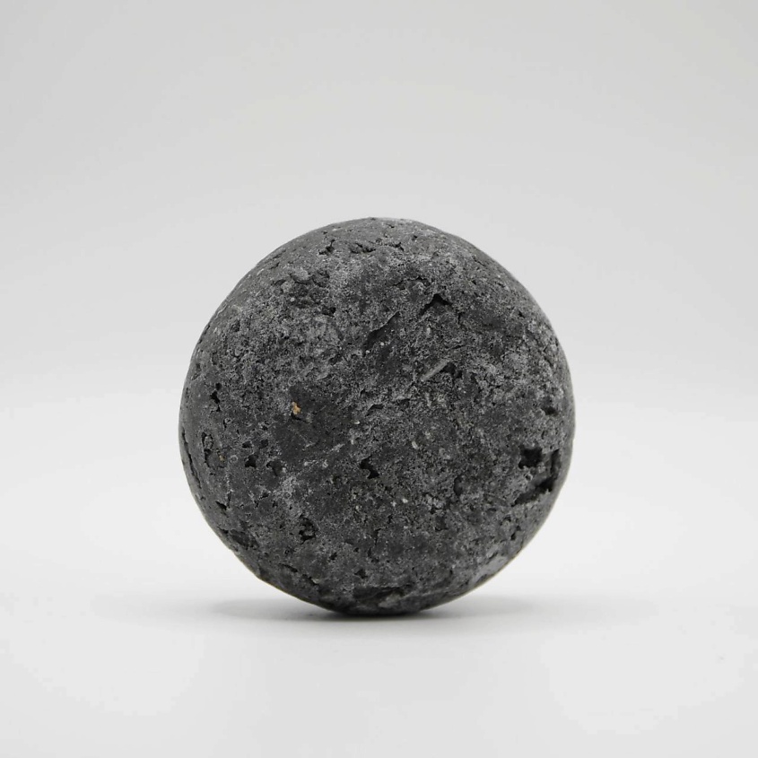 Изображение товара Шунгитовый твердый шампунь для сухих и поврежденных волос 1 шт.