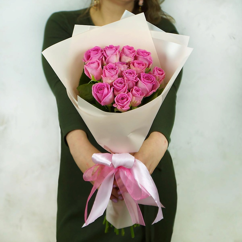 Изображение товара Букет из 15 розовых роз 60 см от Букет Маркет