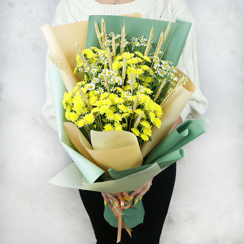 Изображение товара Букет из хризантем ромашки и пшеницы живые цветы оформление подарка