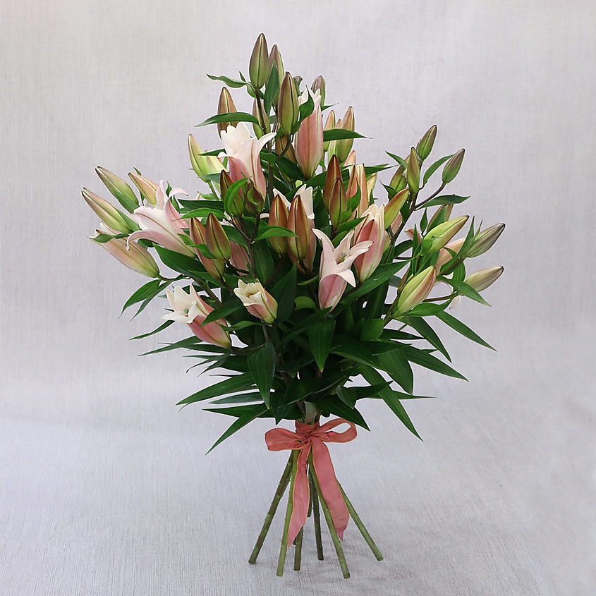 Изображение товара БУКЕТ МАРКЕТ ДАРИТЕ С УДОВОЛЬСТВИЕМ Букет из 9 розовых лилий, 1 шт.