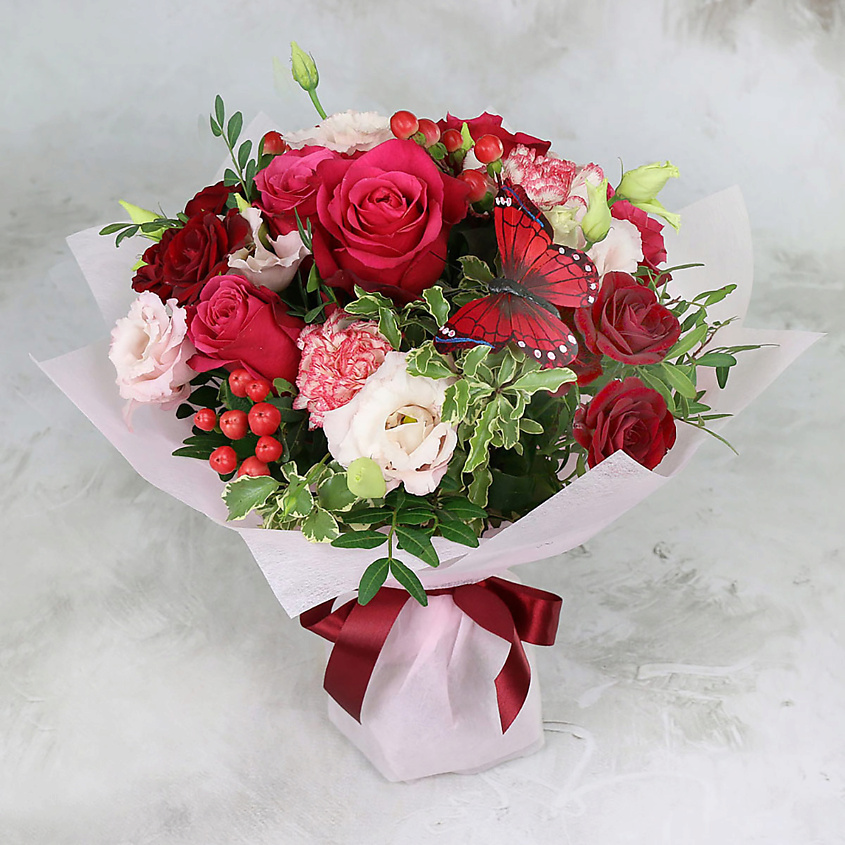 Изображение товара Букет Маркет Дарите с Удовольствием из роз и гвоздик