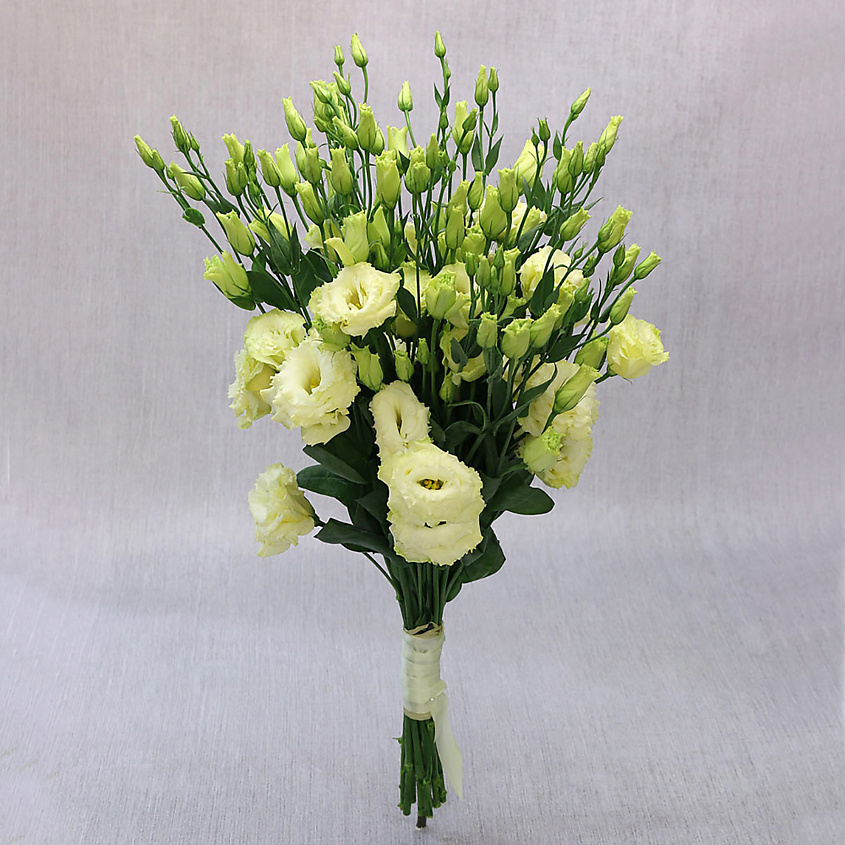 Изображение товара Белый букет из 11 лизиантусов свежих цветов для подарка