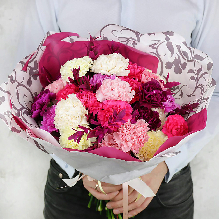 Изображение товара БУКЕТ МАРКЕТ ДАРИТЕ С УДОВОЛЬСТВИЕМ Букет из 25 лунных гвоздик с листьями эвкалипта, 1 шт.