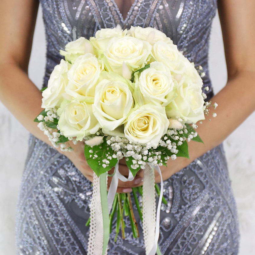 Изображение товара БУКЕТ МАРКЕТ ДАРИТЕ С УДОВОЛЬСТВИЕМ Букет из роз, лагуруса и гипсофилы, 1 шт.