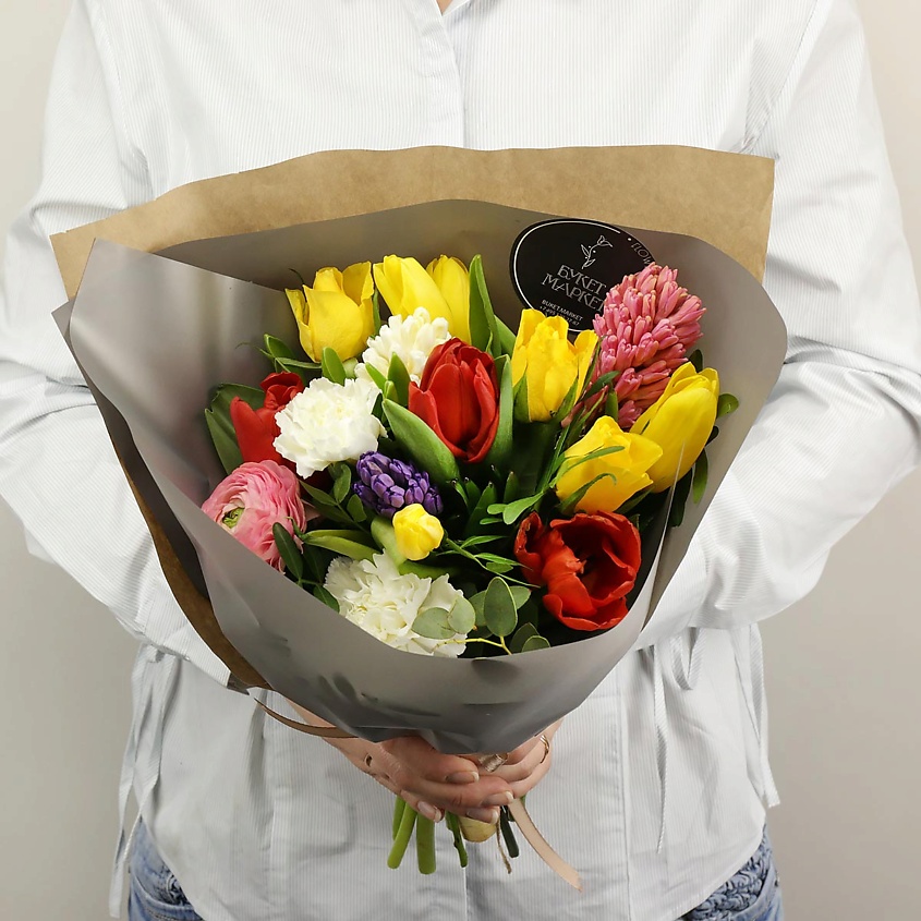 Изображение товара Яркий весенний букет цветов с уходом для долгого хранения