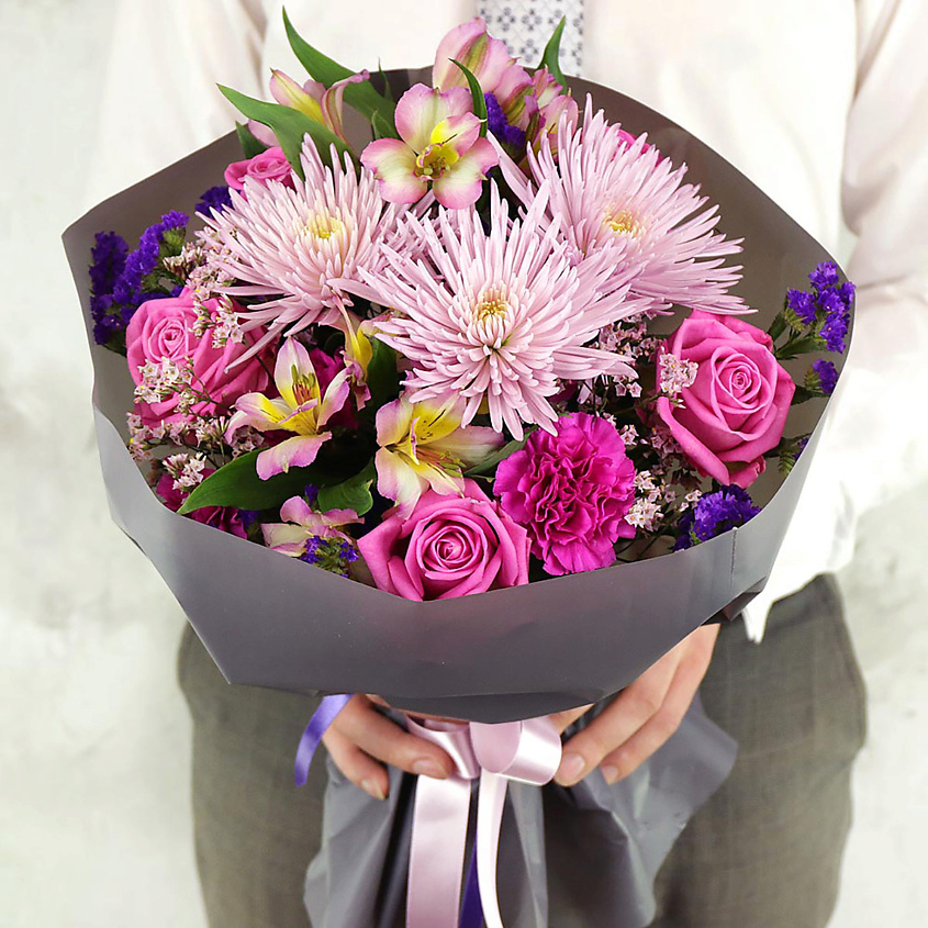 Изображение товара Букет из хризантем, роз и гвоздик, свежие цветы, 1 шт.