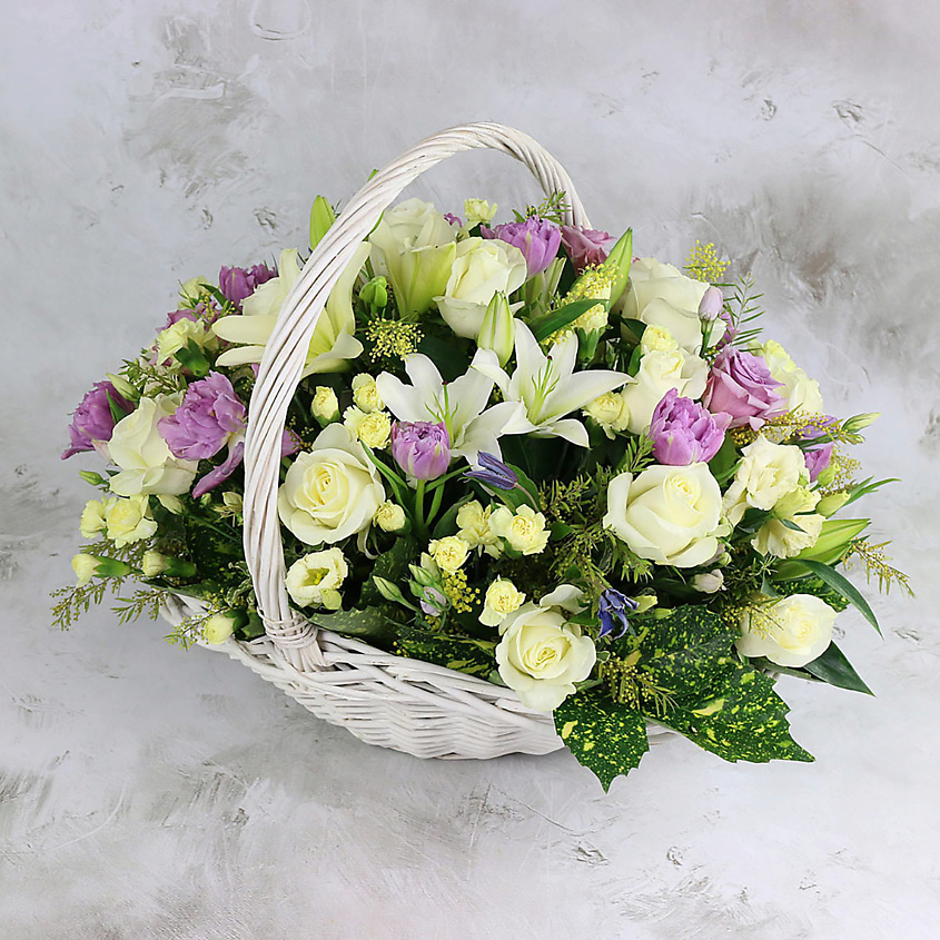 Изображение товара БУКЕТ МАРКЕТ ДАРИТЕ С УДОВОЛЬСТВИЕМ из лилий, гвоздики и роз