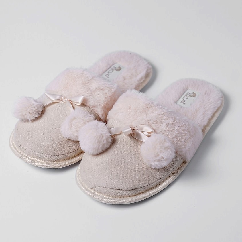 Изображение товара Тапочки Arya HOME COLLECTION Pompom женские бежевые размер 39