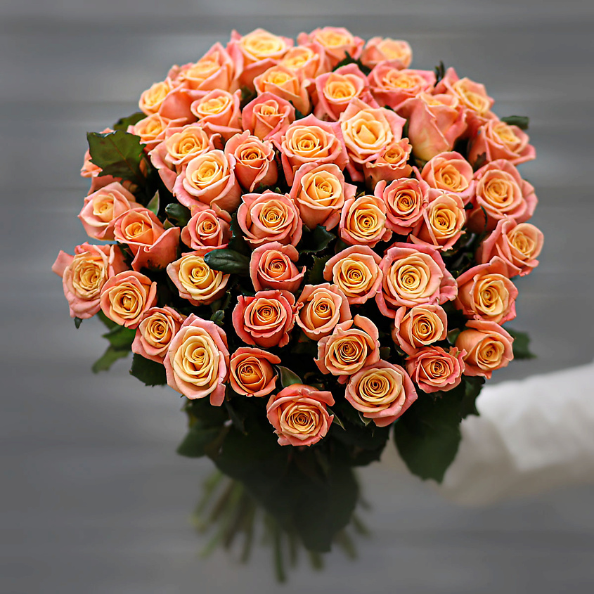 Изображение товара Букет из 51 персиковой розы с лентой 50 см от БУКЕТ МАРКЕТ ДАРИТЕ