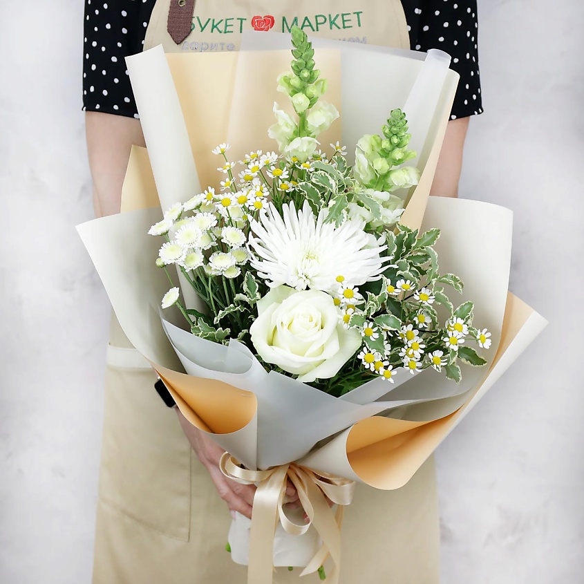 Изображение товара Букет из хризантем, ромашек и розы - свежий подарок