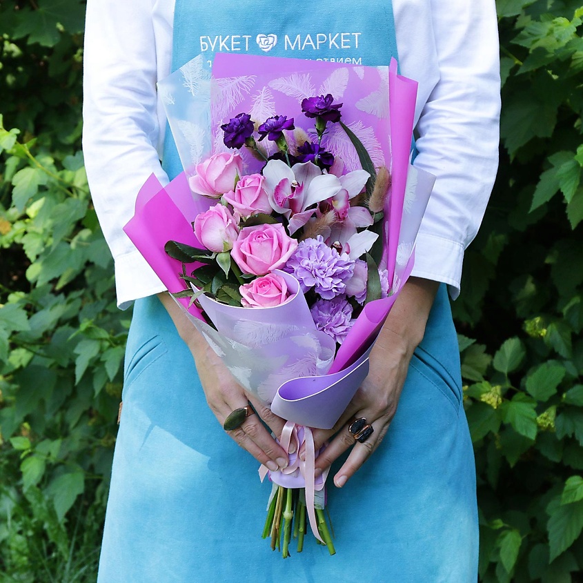 Изображение товара Букет с розами и орхидеями 1 шт - свежие цветы с уходом до 14 дней