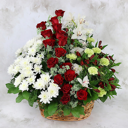 

БУКЕТ МАРКЕТ ДАРИТЕ С УДОВОЛЬСТВИЕМ Траурная композиция из роз, орхидей и хризантем, Траурная композиция из роз, орхидей и хризантем