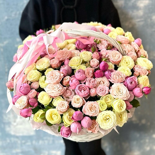 

CHALET GREEN Корзина с пион розами микс, Корзина с пион розами микс