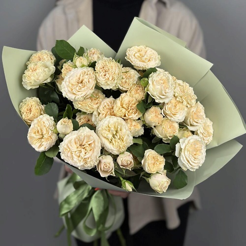 

CHALET GREEN Монобукет из 9 кустовых кремовых роз, Монобукет из 9 кустовых кремовых роз