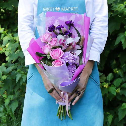 

БУКЕТ МАРКЕТ ДАРИТЕ С УДОВОЛЬСТВИЕМ Букет с розами и орхидеями, Букет с розами и орхидеями