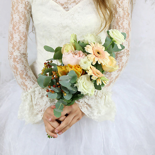 

БУКЕТ МАРКЕТ ДАРИТЕ С УДОВОЛЬСТВИЕМ Букет невесты из роз, гербер и лизиантуса, Букет невесты из роз, гербер и лизиантуса