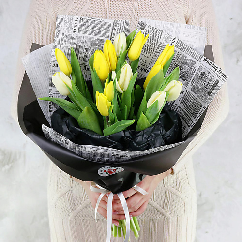 

БУКЕТ МАРКЕТ ДАРИТЕ С УДОВОЛЬСТВИЕМ Букет из 15 желтых тюльпанов в оригинальной упаковке, Букет из 15 желтых тюльпанов в оригинальной упаковке