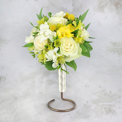 

БУКЕТ МАРКЕТ ДАРИТЕ С УДОВОЛЬСТВИЕМ Букет невесты из желтой фрезии, роз и альстромерии, Букет невесты из желтой фрезии, роз и альстромерии