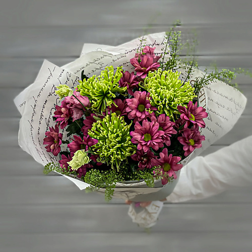 

БУКЕТ МАРКЕТ ДАРИТЕ С УДОВОЛЬСТВИЕМ Букет из розовых и зеленых хризантем, Букет из розовых и зеленых хризантем