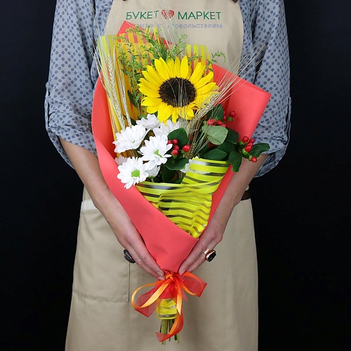 

БУКЕТ МАРКЕТ ДАРИТЕ С УДОВОЛЬСТВИЕМ Букет с подсолнухом и хризантемой, Букет с подсолнухом и хризантемой