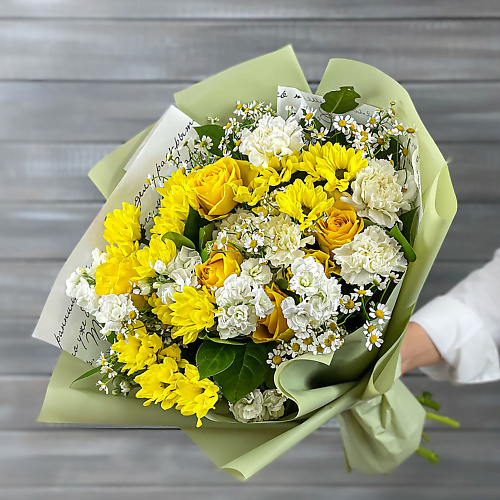 

БУКЕТ МАРКЕТ ДАРИТЕ С УДОВОЛЬСТВИЕМ Букет из гвоздик, хризантем и роз, Букет из гвоздик, хризантем и роз