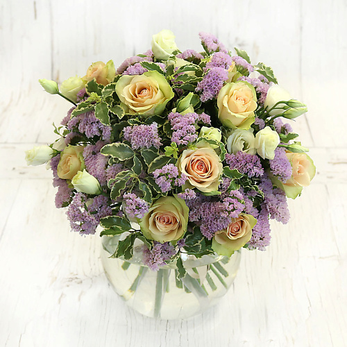

БУКЕТ МАРКЕТ ДАРИТЕ С УДОВОЛЬСТВИЕМ Букет из роз и сиреневой статицы, Букет из роз и сиреневой статицы