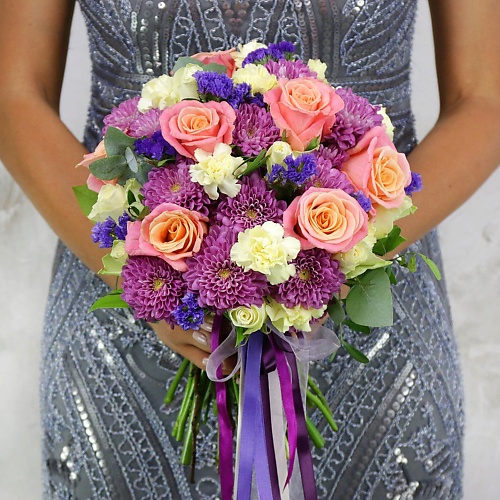 

БУКЕТ МАРКЕТ ДАРИТЕ С УДОВОЛЬСТВИЕМ Букет из роз, хризантем и статицы, Букет из роз, хризантем и статицы