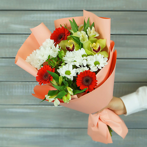 

БУКЕТ МАРКЕТ ДАРИТЕ С УДОВОЛЬСТВИЕМ Букет из хризантем, гербер и альстромерий, Букет из хризантем, гербер и альстромерий