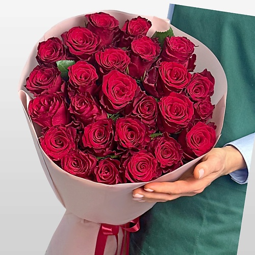 

STUDIO FLORISTIC Букет из красных Роз 80 см 25 шт «Секрет Сердца», Букет из красных Роз 80 см 25 шт «Секрет Сердца»