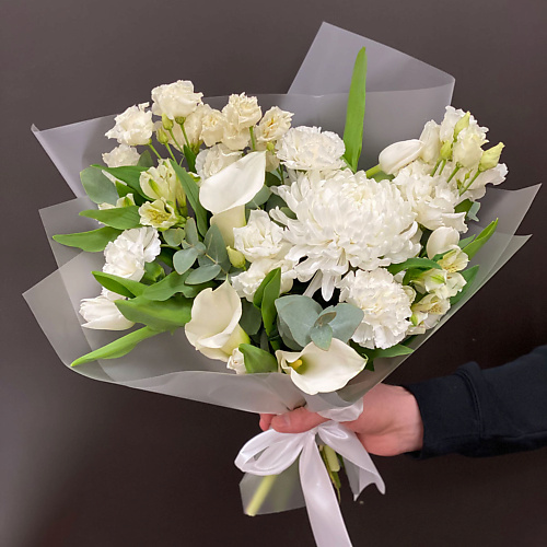 

БУКЕТ МАРКЕТ ДАРИТЕ С УДОВОЛЬСТВИЕМ Букет из лизиантусов, калл и альстромерий, Букет из лизиантусов, калл и альстромерий