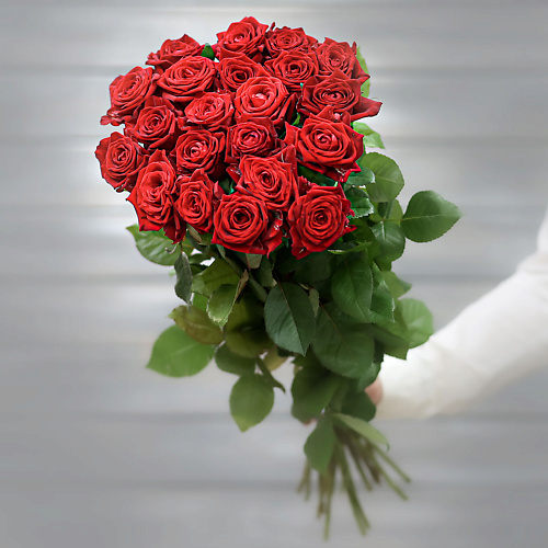 

БУКЕТ МАРКЕТ ДАРИТЕ С УДОВОЛЬСТВИЕМ Букет из 27 красных роз (Россия) с лентой 60 см, Букет из 27 красных роз (Россия) с лентой 60 см