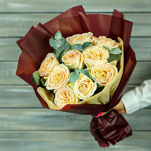 

БУКЕТ МАРКЕТ ДАРИТЕ С УДОВОЛЬСТВИЕМ Букет из 9 кремовых пионовидных роз, Букет из 9 кремовых пионовидных роз