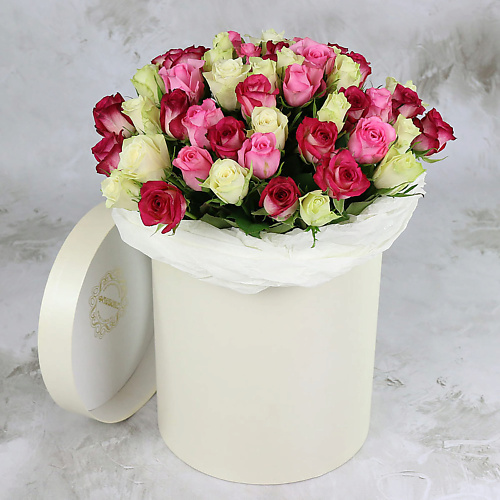 

БУКЕТ МАРКЕТ ДАРИТЕ С УДОВОЛЬСТВИЕМ 51 белая и розовая роза в шляпной коробке, Кения, 51 белая и розовая роза в шляпной коробке, Кения