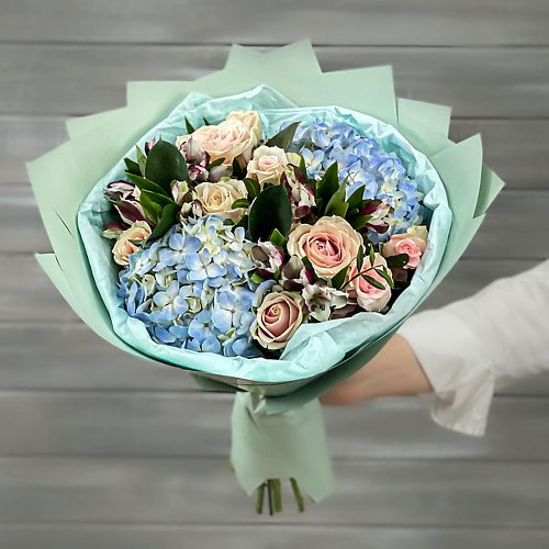 

БУКЕТ МАРКЕТ ДАРИТЕ С УДОВОЛЬСТВИЕМ Букет из роз, гортензий и альстромерий, Букет из роз, гортензий и альстромерий