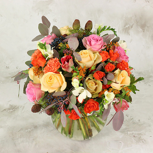 

БУКЕТ МАРКЕТ ДАРИТЕ С УДОВОЛЬСТВИЕМ Большой букет из роз, анемонов и фрезий, Большой букет из роз, анемонов и фрезий