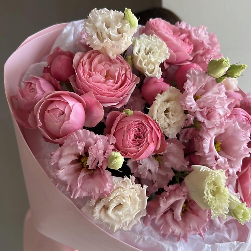 

CHALET GREEN Нежный букет с кустовыми пион розами и эустомой «Молекула Пинк», Нежный букет с кустовыми пион розами и эустомой «Молекула Пинк»