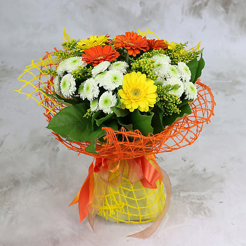 

БУКЕТ МАРКЕТ ДАРИТЕ С УДОВОЛЬСТВИЕМ Букет из гербер и хризантем в упаковке, Букет из гербер и хризантем в упаковке