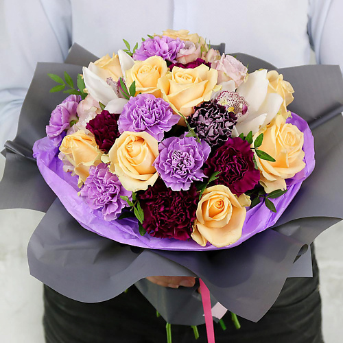 

БУКЕТ МАРКЕТ ДАРИТЕ С УДОВОЛЬСТВИЕМ Букет из роз, лунных гвоздик и орхидей, Букет из роз, лунных гвоздик и орхидей