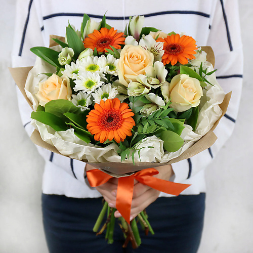 

БУКЕТ МАРКЕТ ДАРИТЕ С УДОВОЛЬСТВИЕМ Букет из гербер, роз и альстромерии в крафте, Букет из гербер, роз и альстромерии в крафте
