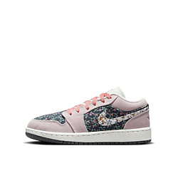 Кроссовки низкие женские Jordan Air Jordan 1 Low SE Platinum Violet Sail Anthracit