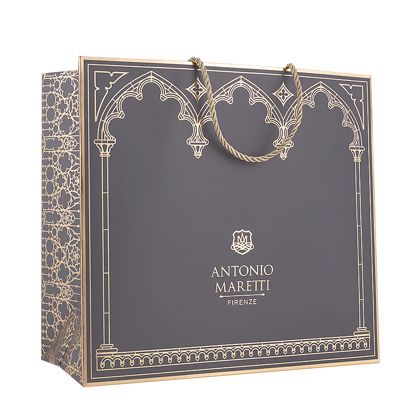 Изображение товара Подарочный пакет A░░░░░░ M░░░░░░ Grey 32x16x30 см серый элегантный упаковочный пакет