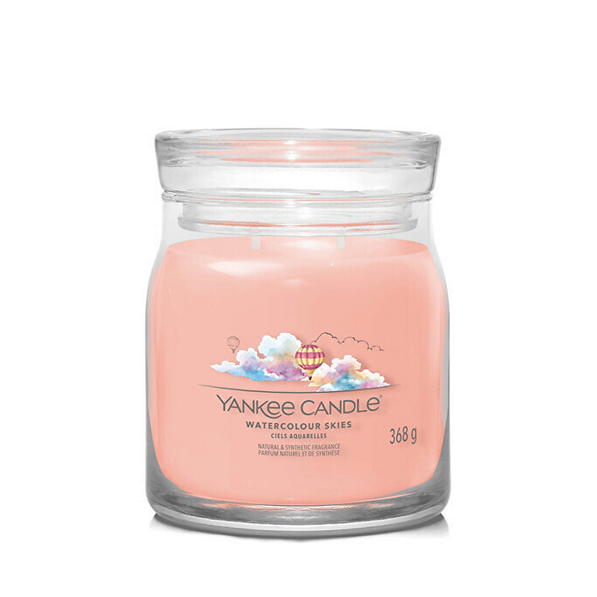 Изображение товара Ароматическая свеча Yankee Candle Watercolor Skies 368 г с нежным ароматом свежести