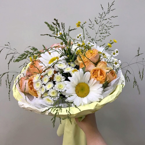

ILE DE FLEURS Кустовая пион роза и ромашки, Кустовая пион роза и ромашки