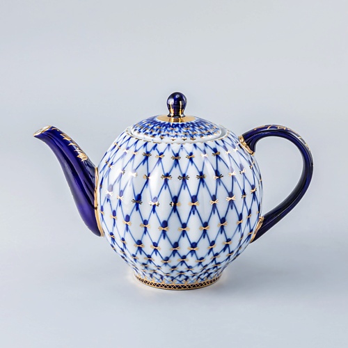 

ИМПЕРАТОРСКИЙ ФАРФОРОВЫЙ ЗАВОД Чайникзаварочный "Кобальтовая сетка", Чайникзаварочный "Кобальтовая сетка"