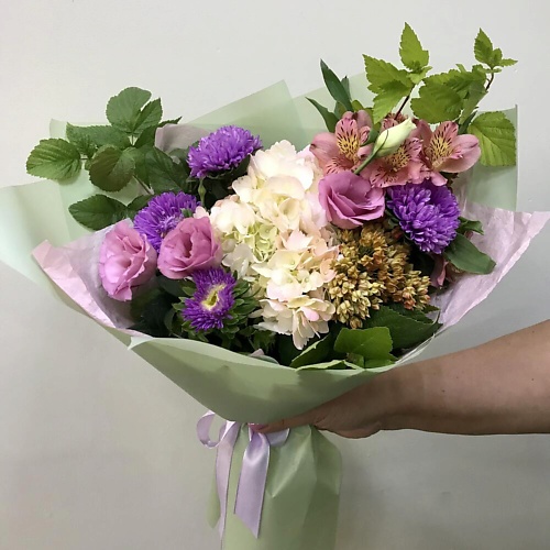 

ILE DE FLEURS Осенние цветы .Астры в букете.Чарующий букет, Осенние цветы .Астры в букете.Чарующий букет