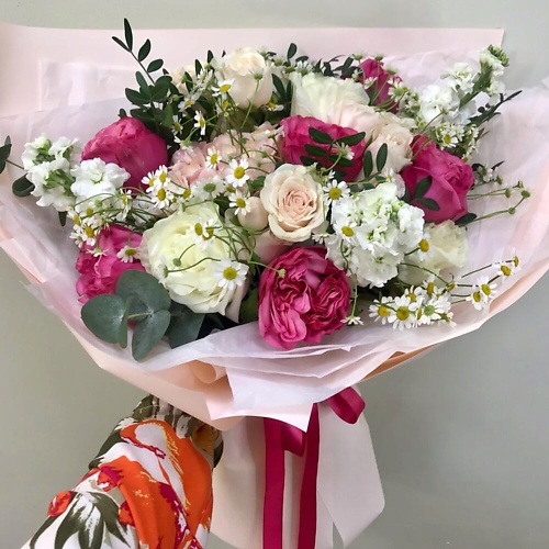 

ILE DE FLEURS Хит сезона. Пион розы матиола и ромашка, Хит сезона. Пион розы матиола и ромашка