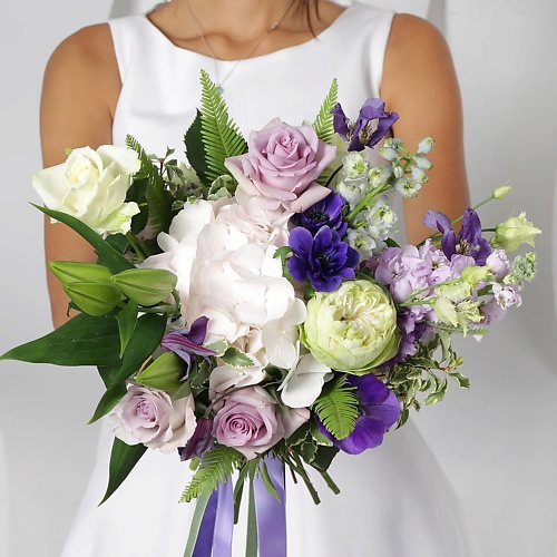 

БУКЕТ МАРКЕТ ДАРИТЕ С УДОВОЛЬСТВИЕМ Букет невесты из гортензии, роз, клематиса и дельфиниума, Букет невесты из гортензии, роз, клематиса и дельфиниума