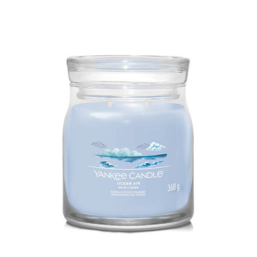 Изображение товара Ароматическая свеча Yankee Candle Ocean Air 368 г свежий морской аромат, уютный интерьер
