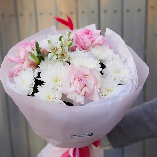 

FLOWER DANCE Невероятный букет из хризантем и роз, Невероятный букет из хризантем и роз